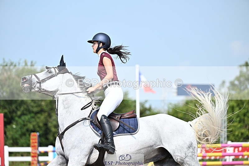 240801A-114512-00515 - Cls 10 1.05m Amateur Qualifier