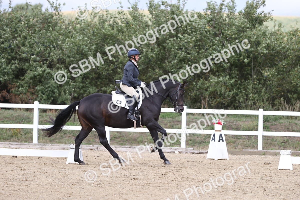 SBM_003878 - Class 9 - Novice 3 Champs