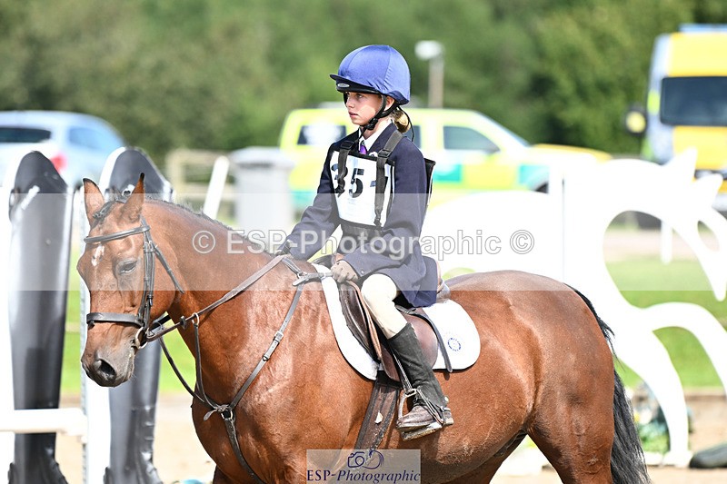 240824X-114039-25328 - 70cm Round 2 10.30 to 12.10