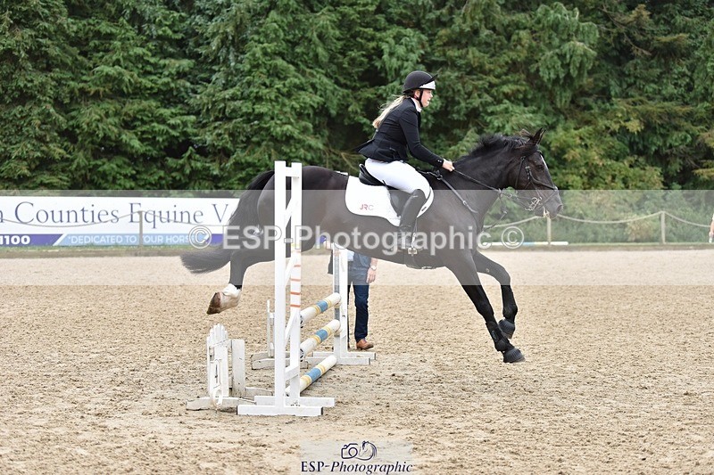 240802-103056-00856 - 70cm Round 1