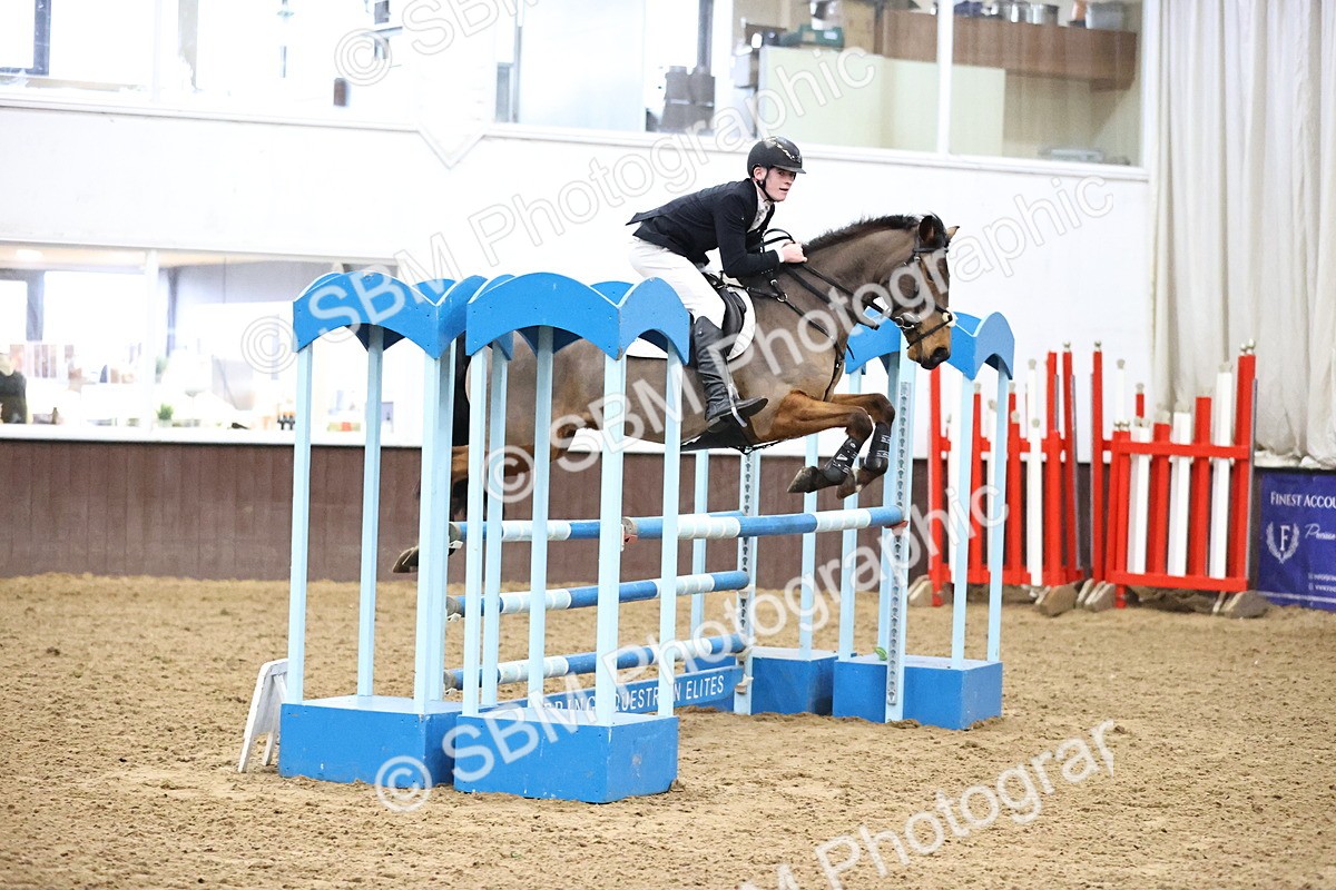 SBM_000923 - Class 4 - Blue Chip Pony Newcomers - 1.00m