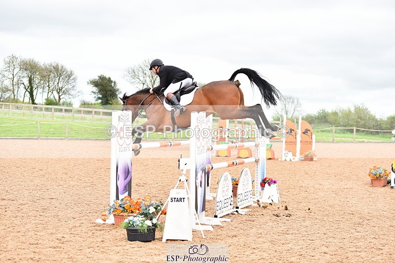 230507A-141950-08375 - Cls 48 Foxhunter