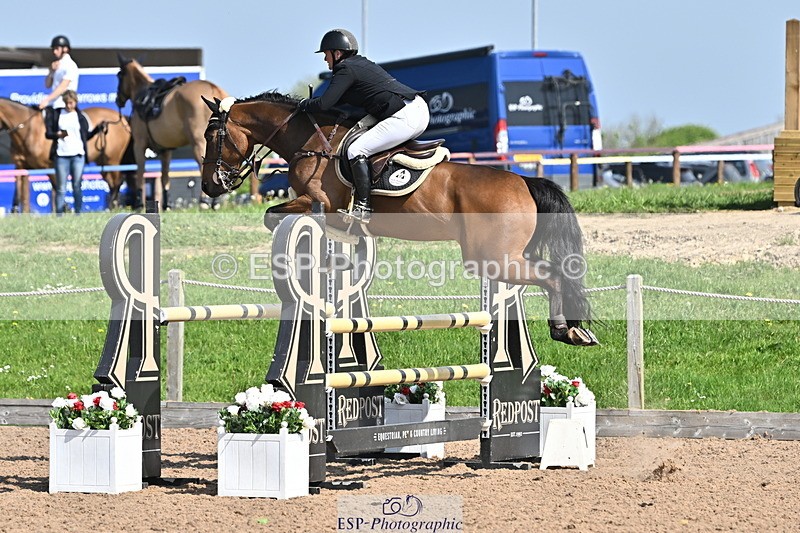 240509A-102409-00850 - Cls 8 Foxhunter