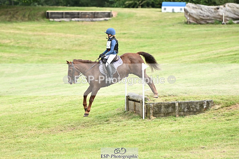 240825X-140612-34918 - 80cm XC 14.30 to 15.30