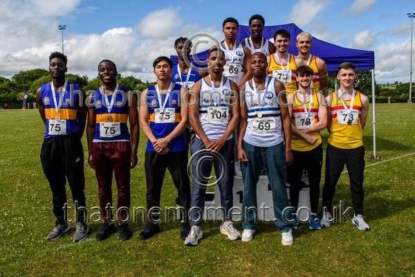 Relays25-529399 - Medals