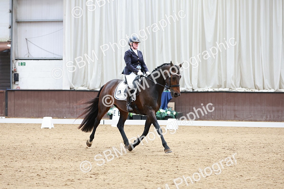 SBM_009983 - Class 6b - Novice 6 - 12.40-13.43