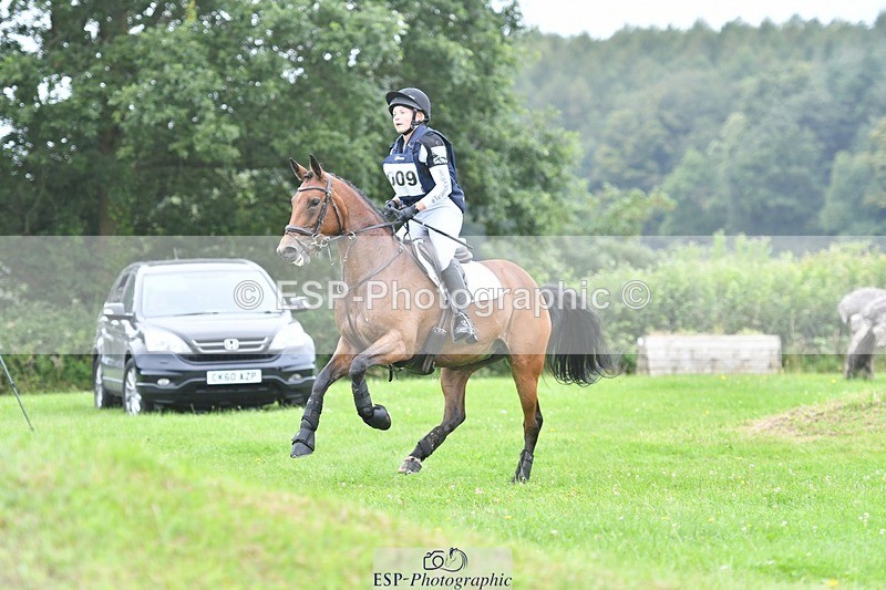 240803-110622-01511 - 009-Sophie_Walker-HEARSAY_CHITCHAT