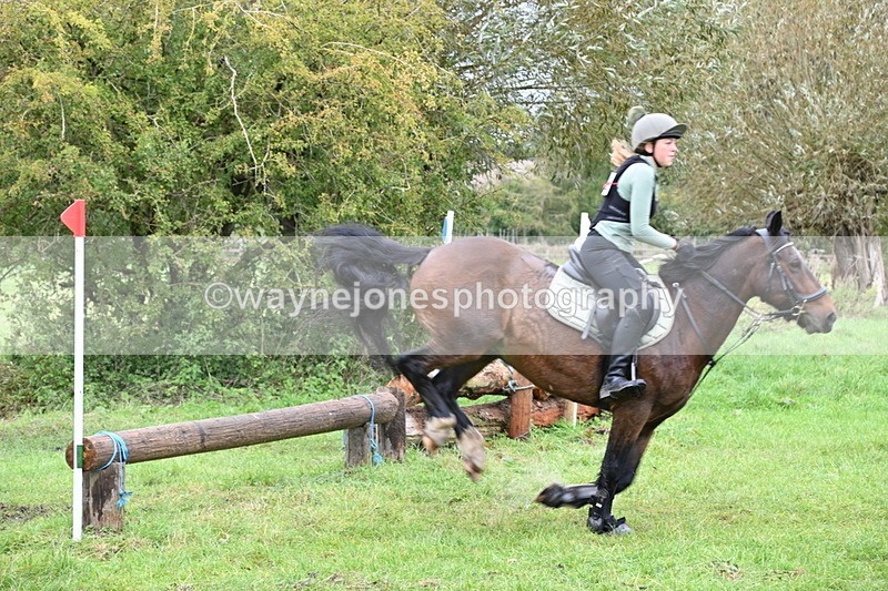 WJ6_5942 - Time at Photographer 12:31 to 12:40