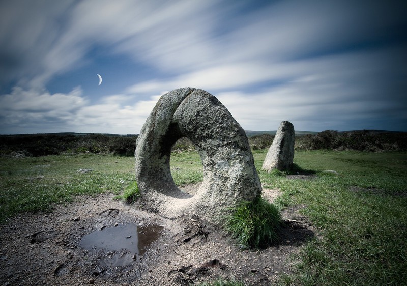 Men-an-Tol , Cornwall 2 - Ancient Sites