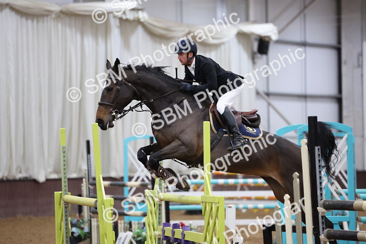 SBM_006861 - Class 25 - Senior Foxhunter - 1.20m Open