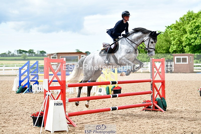 240524A-111013-02868 - Cls 23 Discovery and 1m Open