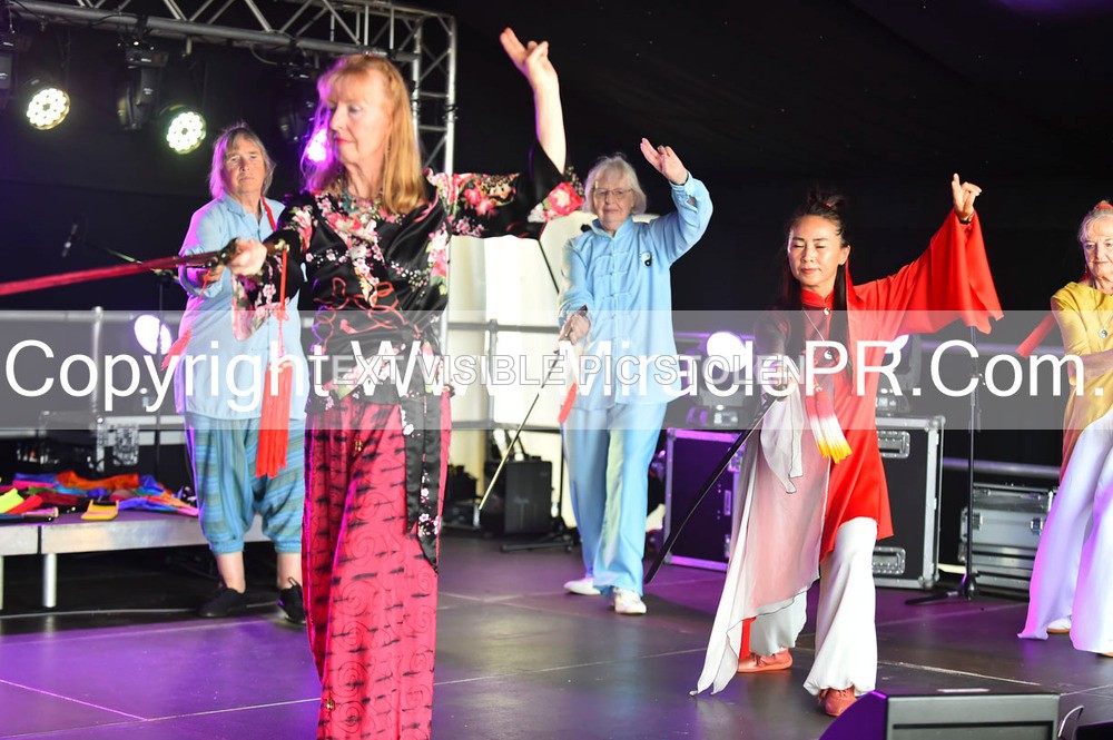 SH4_1543 - Tai Chi with Lisa Kay.