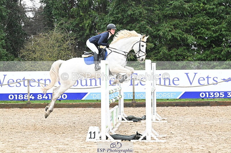 250215A-131347-00914 - Cls 4 Newcomers and 1.10m Open