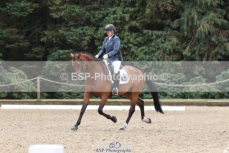 250809A-121025-03332 - 110-Alice.OppenheimerHeadmore.Forever.Ruby