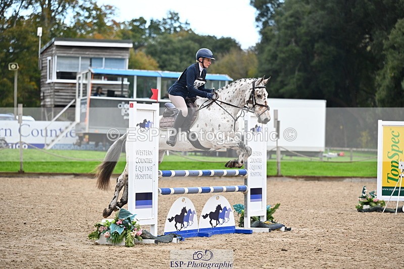 251026A-103623-23665 - D-323-Hannah.Flowerday