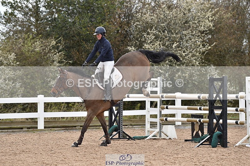 240327A-144010-00826 - Cls 5 Foxhunter and 1.20m Open