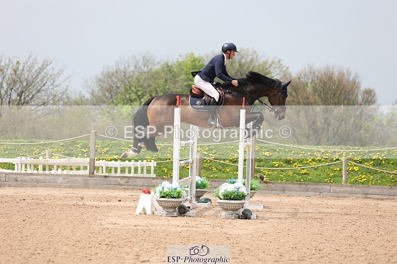 250424-123528-05476 - Cls 1 - 2 Star Small Tour