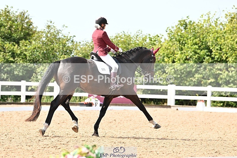 250815-115316-00758 - 035-Jane.LittlejohnNot.just.anyone