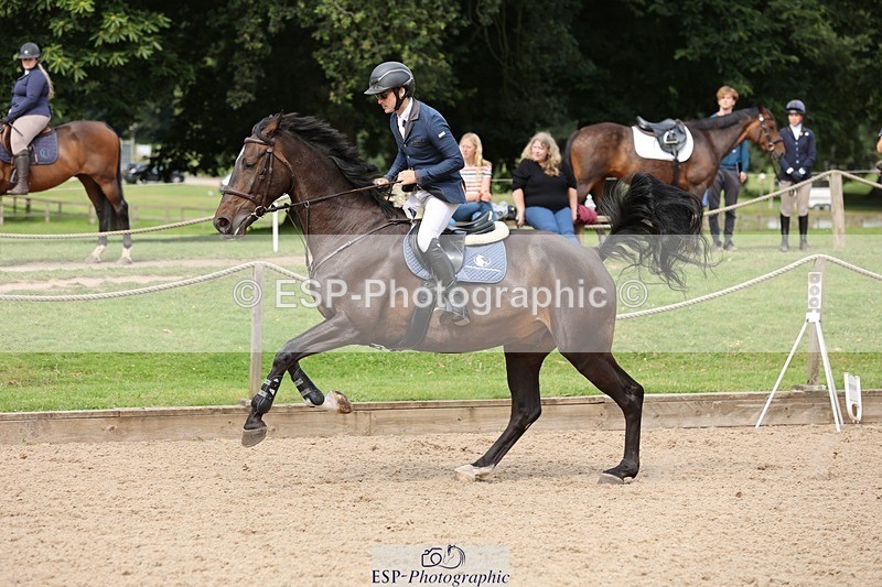 240817-111203-00865 - 03A Snr Disc