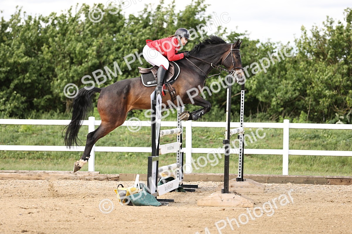 SBM_003741 - Class 13 - Senior Foxhunter - 1.20m