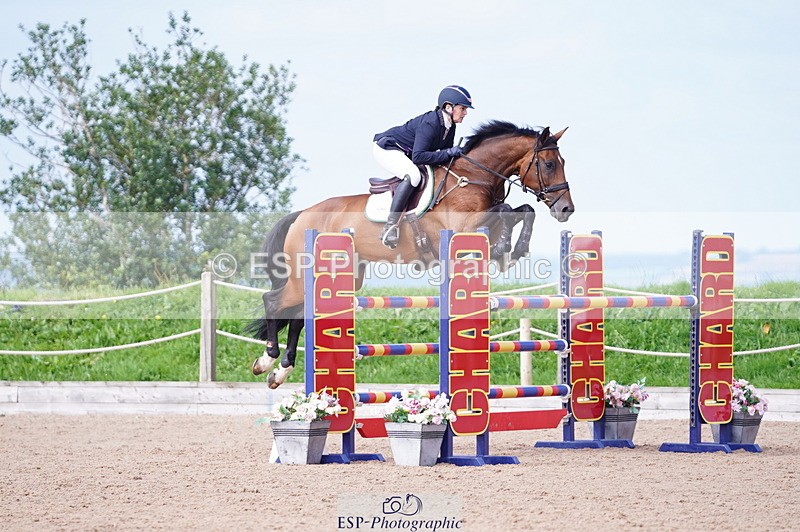 240802A-100952-03520 - Cls 15 Foxhunter