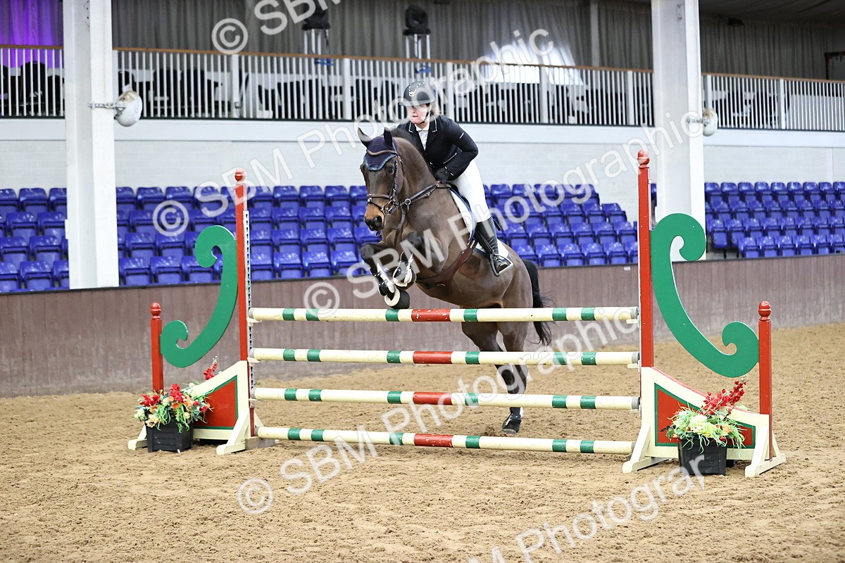 SBM_006177 - Class 16 - Senior Newcomers - 1.10m Open