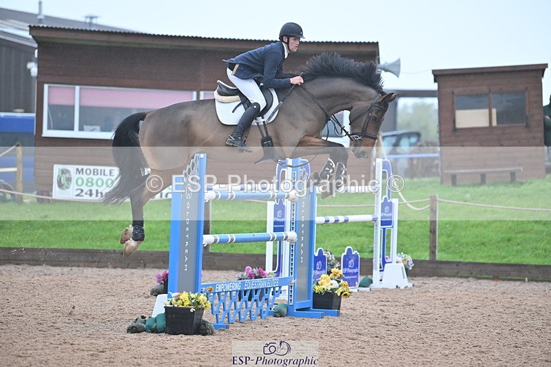 231013A-163051-03327 - Cls 10B National 1.40m Open