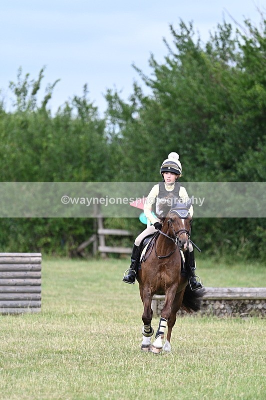 WJ7_4877 - 60cm XC Time 09:58 to 10:16