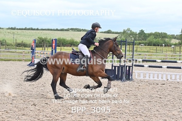 BPP_3095 - CLASS 9 Pony Newcomers/ 1m Open