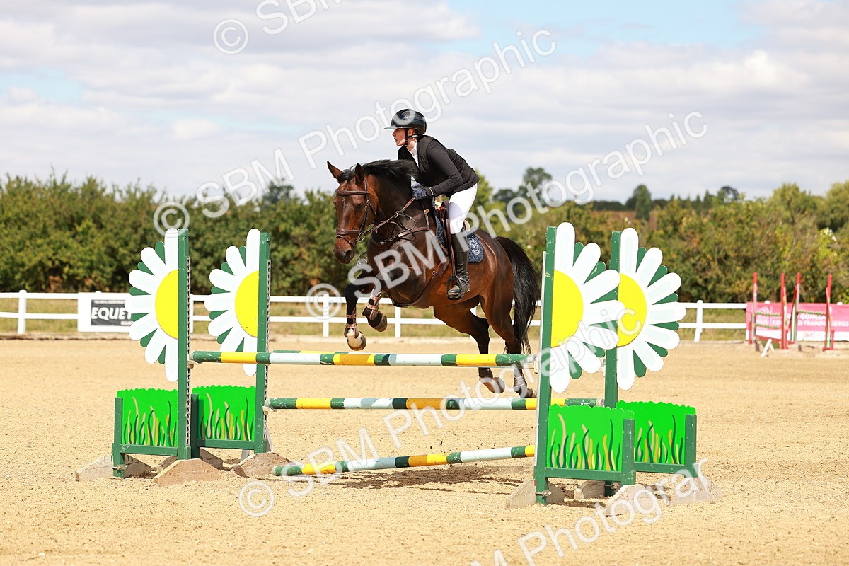 SBM_006630 - Class 4 - Senior British Newcomers - 1.10m