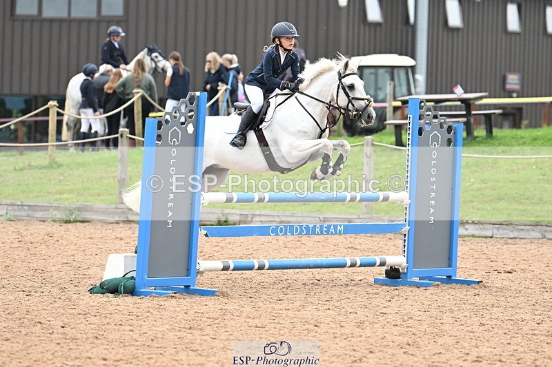 240907A-140954-02271 - Cls 4 Pony Big Team 95cm & 1.05m