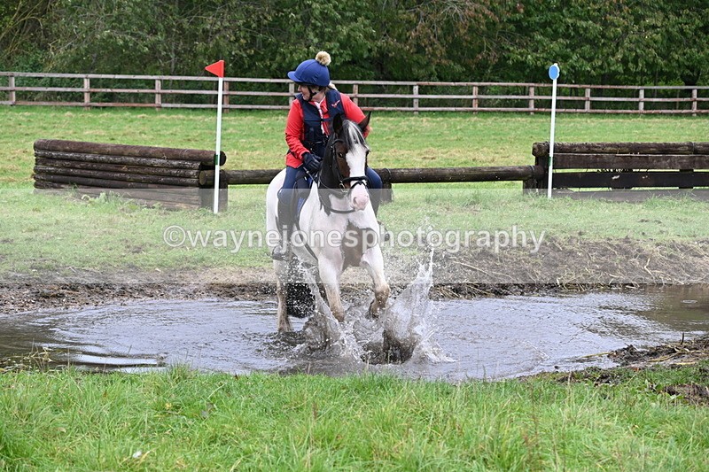WJ6_6305 - Time at Photographer 12:41 to 13:05