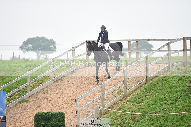 230916A-163902-05602 - Cls 19 Snr 1.10m Derby