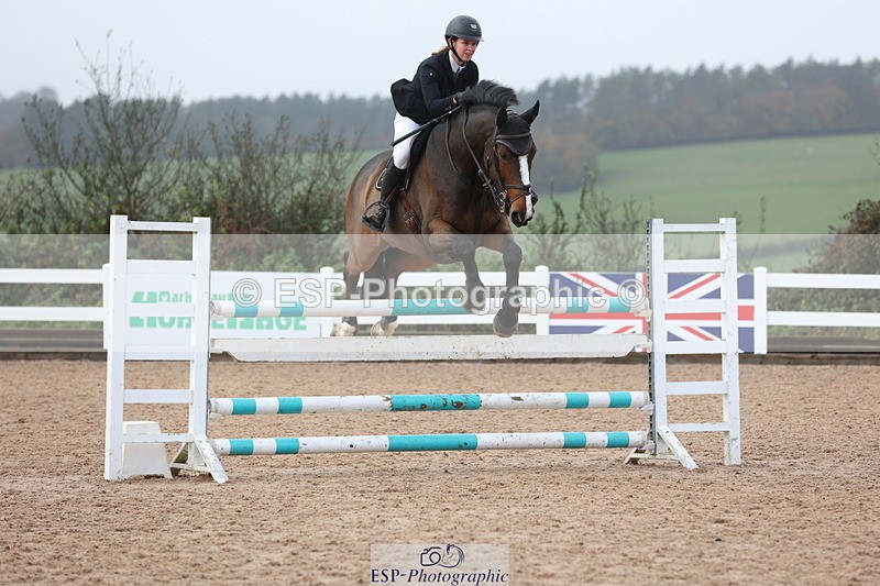 231112A-123623-04082 - Cls 19 Snr 1.05m Open