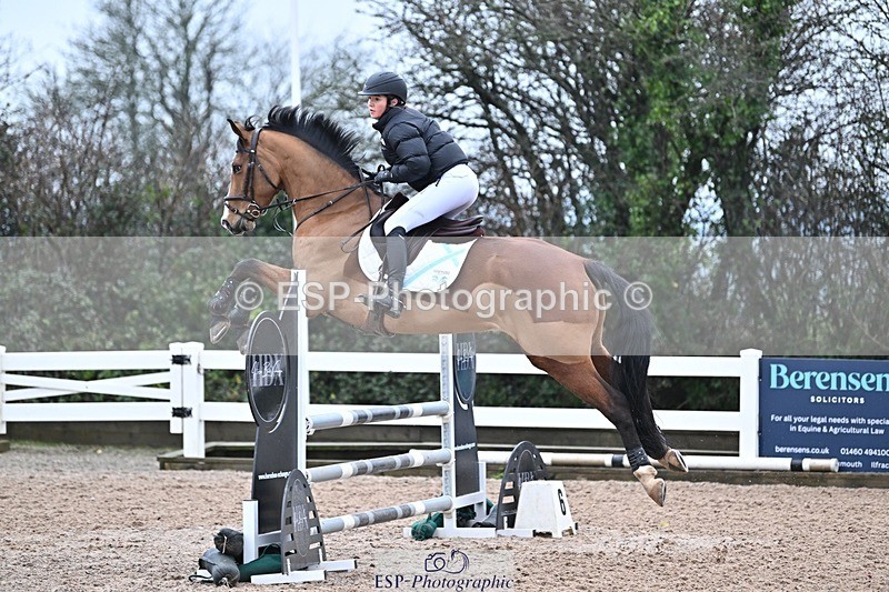 241127-094144-00056 - Cls 01A&B Brit Nov & 90cm Open