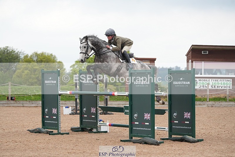 260508-092632-04610 - Cls 12 Snr Foxhunter
