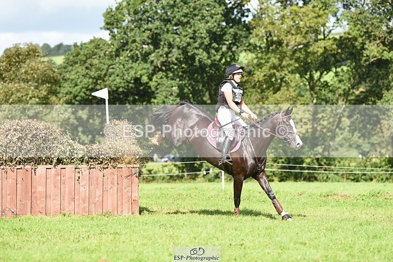 230820X-110338-1124 - BE90 XC 09.40 to Rider 151 at 11.44