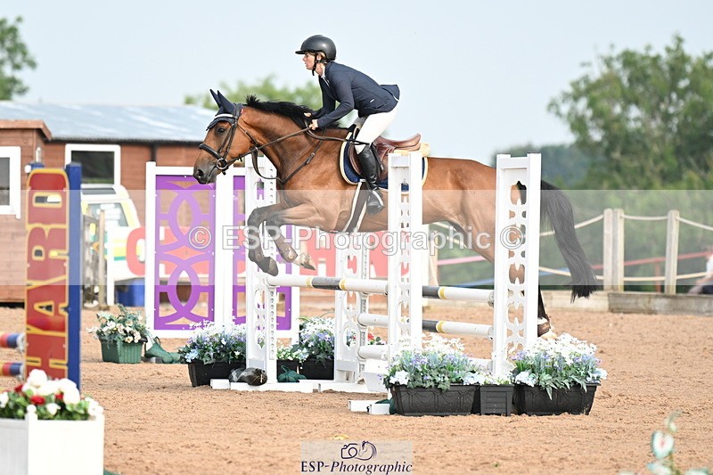 240801A-092452-01011 - Cls 1 British Novice and 90cm Open