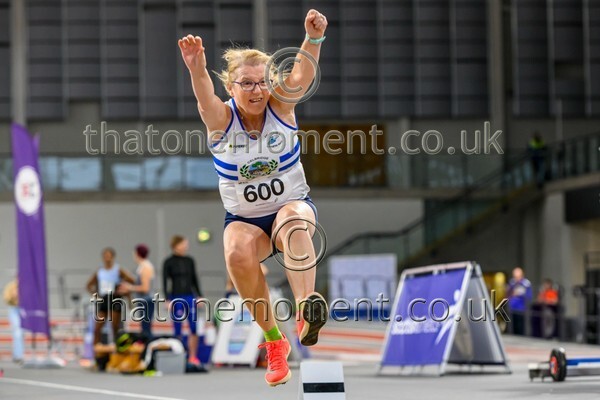 MastRelay26-915624 - Masters Set One