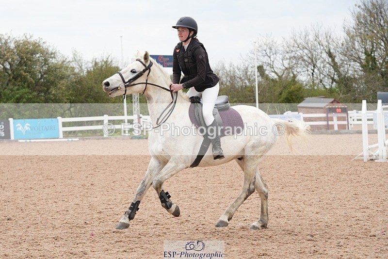 260421-153849-00013 - Cls 1+2 Clear Round