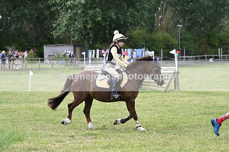 WJ7_4924 - 60cm XC Time 09:58 to 10:16