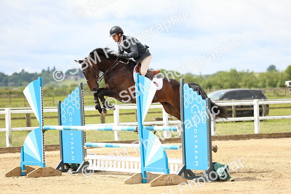 SBM_000446 - Class 3 - Senior Discovery - 1.00m