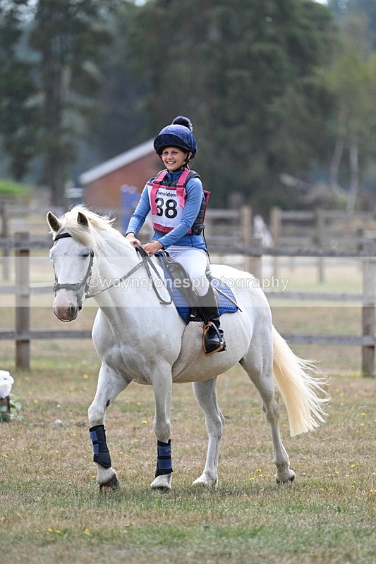 WJ7_1087 - XC Time 11:23 to 11:40