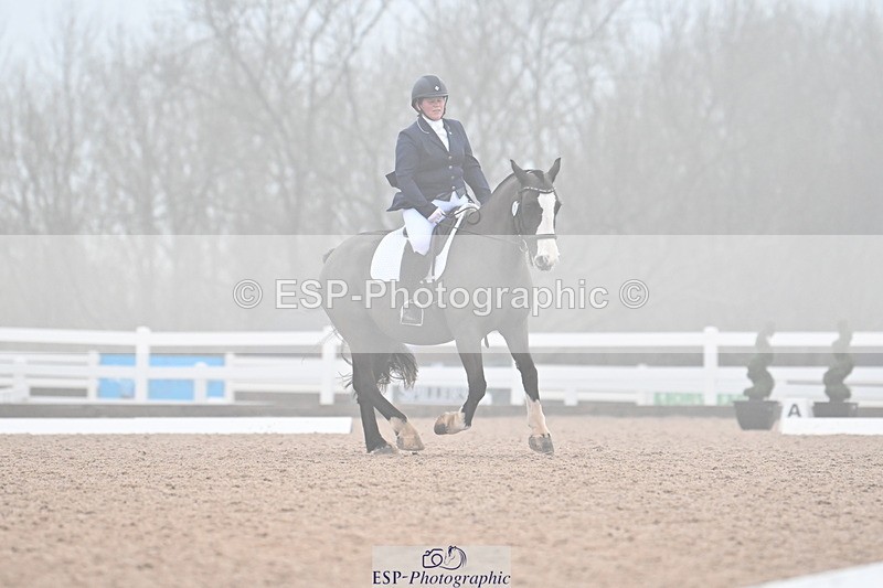 240217A-100627-00540 - 101-Chloe.Walton-La.Comtesse.Noire