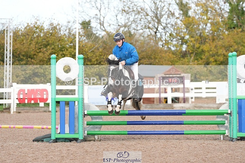 251025-103927-00096 - Chard 25th & 26th Oct BS Juniors/COH/Club/schools unaffiliated showjumping