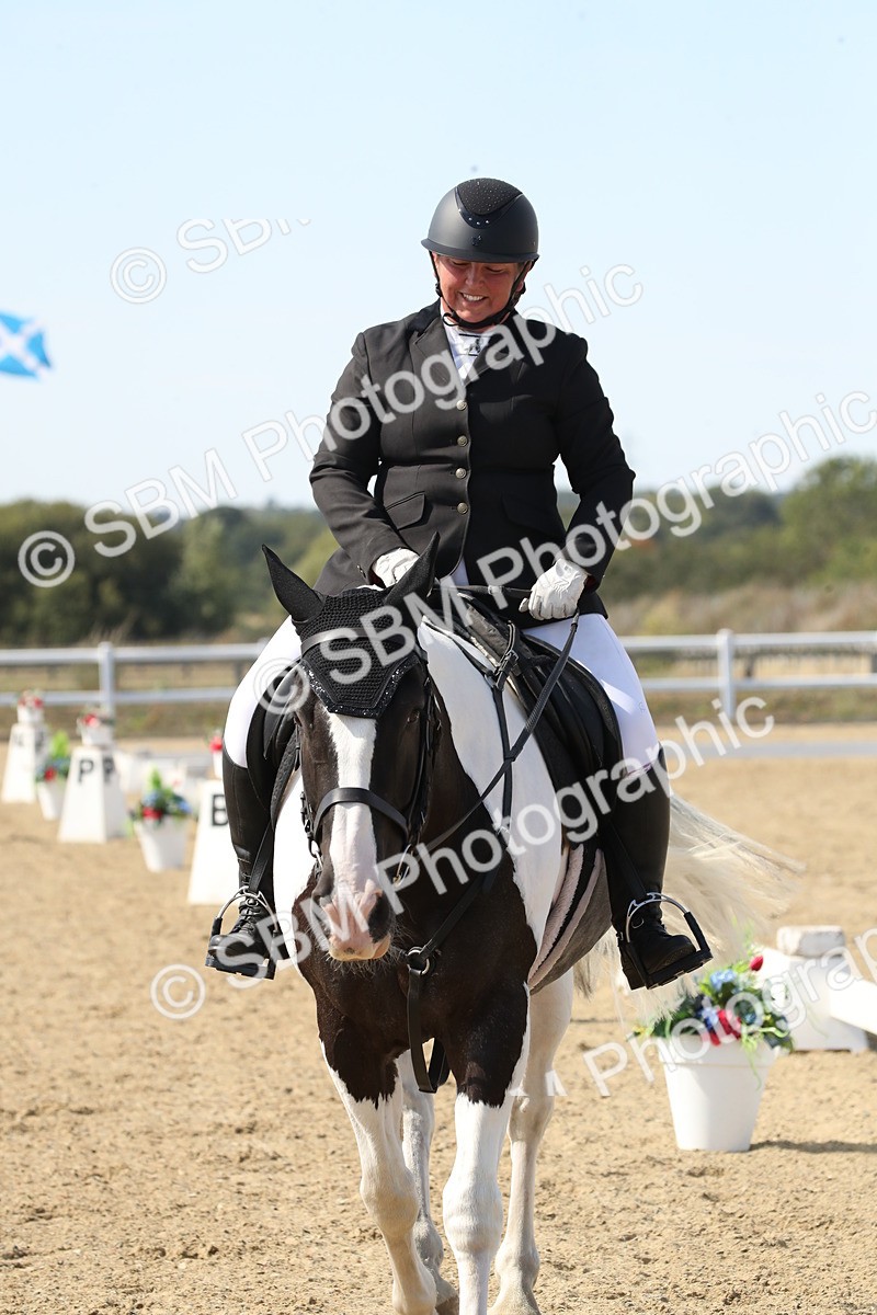 SBM_005872 - Class 11 - Novice 5 - 13.19-14.22