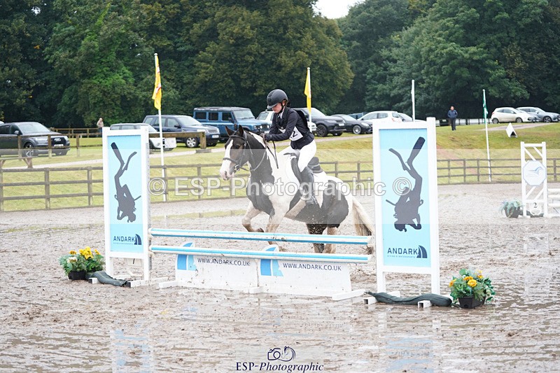 240824X-090506-20561 - 70cm Round 1 8.30 to 9.30