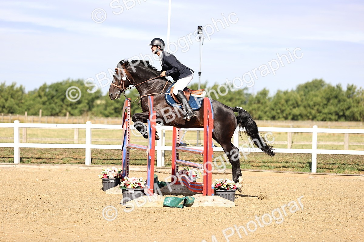 SBM_009253 - Class 7 - Senior Discovery - 1.00m Open