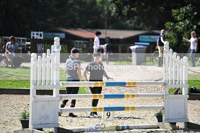 230820-142348-01205 - Jump Off and Presentations