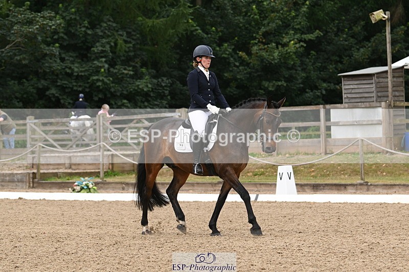 250720A-121051-10150 - 098-Becky.Littleton-Optical.Illusion